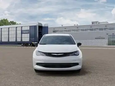 2026 Chrysler Voyager LX's photo