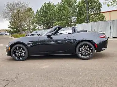 2026 Mazda MX-5 Miata Grand Touring Auto's photo