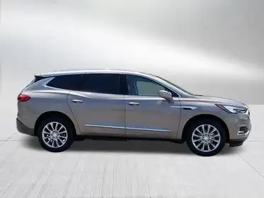 2019 Buick Enclave Essence's photo