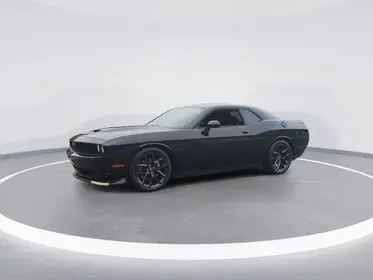 2021 Dodge Challenger R/T photo 3