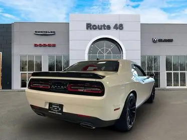 2023 Dodge Challenger R/T photo 3