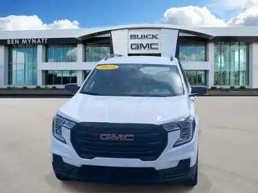 2023 GMC Terrain SLE FWD's photo