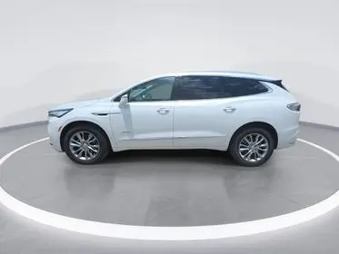 2023 Buick Enclave Avenir photo 3