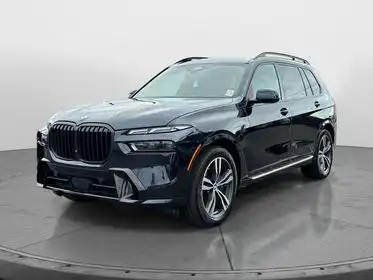 2023 BMW X7 xDrive40i's photo