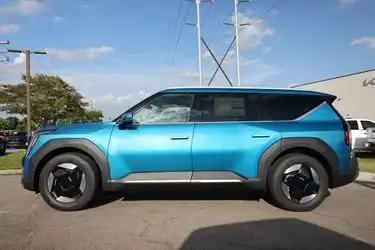 2026 Kia EV9 Wind AWD's photo