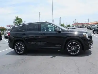 2023 GMC Terrain SLT FWD's photo
