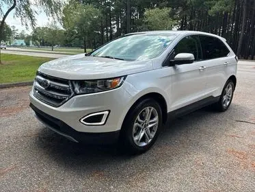 2017 Ford Edge Titanium photo 5