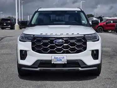 2026 Ford Explorer Platinum 4WD's photo