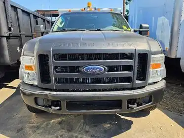 2008 Ford F-450 XL Crew Cab 200-In DRW's photo