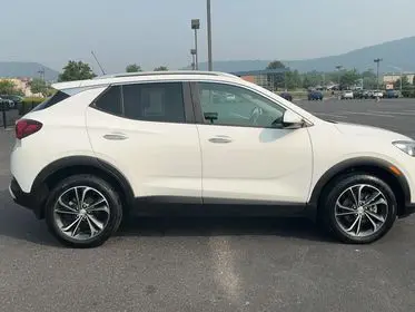 2021 Buick Encore GX Select AWD photo 3