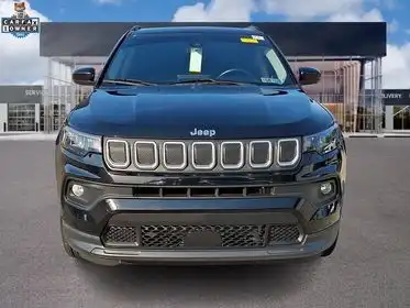 2022 Jeep Compass Latitude Lux 4X4's photo