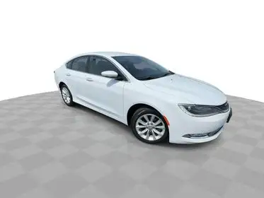 2016 Chrysler 200 C photo 1