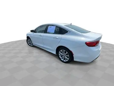 2016 Chrysler 200 C photo 5