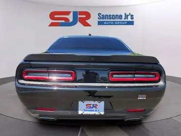 2023 Dodge Challenger GT Auto photo 3