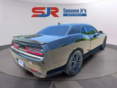 2023 Dodge Challenger GT Auto photo 4