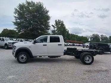 2026 RAM 4500 Tradesman 4WD Crew Cab DRW 173" WB's photo