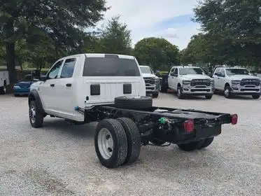 2026 RAM 4500 Tradesman 4X4 Crew Cab DRW 173" WB's photo