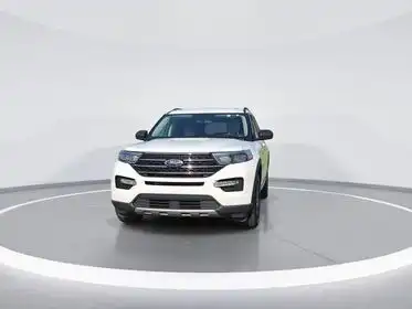 2023 Ford Explorer XLT 4WD's photo