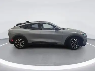 2025 Ford Mustang-Mach-e Select photo 1