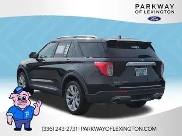 2022 Ford Explorer Platinum HEV photo 1