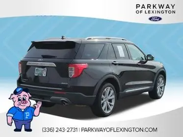 2022 Ford Explorer Platinum HEV photo 3