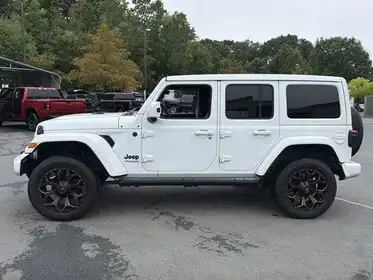 2021 Jeep Wrangler High Altitude's photo