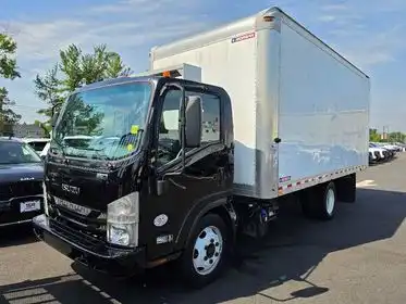 2020 Isuzu NRR's photo