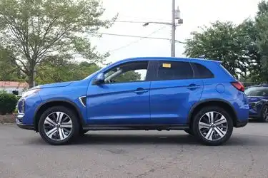 2024 Mitsubishi Outlander Sport 2.0 SE AWC CVT's photo