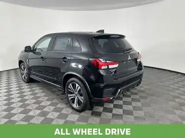 2026 Mitsubishi Outlander Sport 2.0 ES AWC CVT's photo