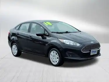 2018 Ford Fiesta S Sedan's photo