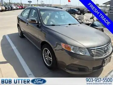 2010 Kia Optima LX AT's photo