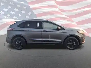 2022 Ford Edge SE AWD's photo
