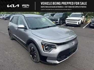 2023 Kia Niro Wave EV's photo