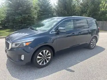 2015 Kia Sedona SX's photo