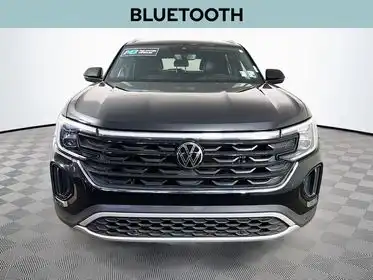 2024 Volkswagen Atlas Cross Sport 2.0T SE w/Tech's photo