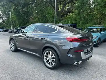 2021 BMW X6 xDrive40i's photo