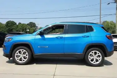 2024 Jeep Compass Latitude 4X4's photo