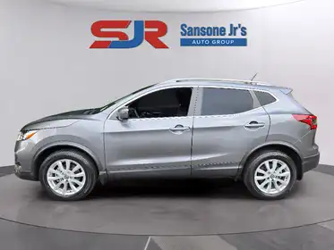 2022 Nissan Rogue Sport SV AWD's photo