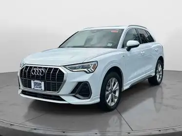2024 Audi Q3 45 TFSI S Line Premium quattro's photo
