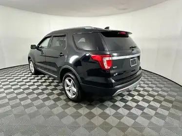 2016 Ford Explorer XLT 4WD's photo