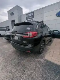 2023 Subaru Ascent Limited 8 Passenger's photo