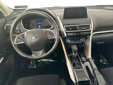 2020 Mitsubishi Eclipse Cross LE S-AWC photo 5