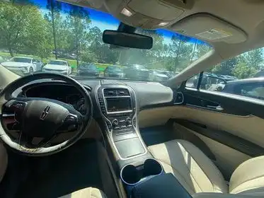 2016 Lincoln MKX Reserve FWD's photo