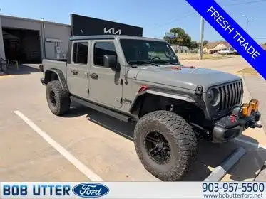 2020 Jeep Gladiator Sport S's photo