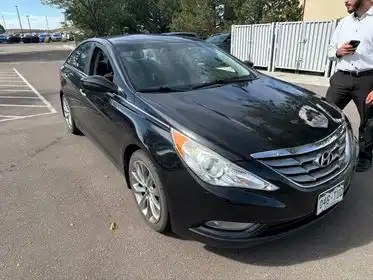 2012 Hyundai Sonata SE I4 A/T's photo