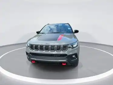 2026 Jeep Compass Trailhawk 4WD's photo