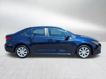 2023 Toyota Corolla LE CVT's photo