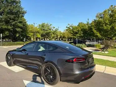 2026 Tesla Model S Base's photo