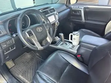 2013 Toyota 4Runner SR5 SUV photo 5