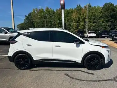 2023 Chevrolet Bolt EUV Premier's photo